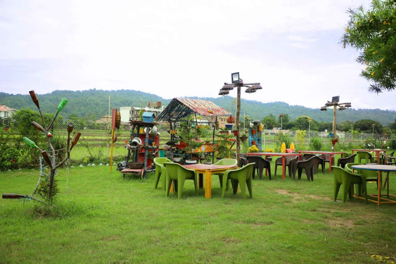 Corbett Treat Resort Рамнагар Екстериор снимка