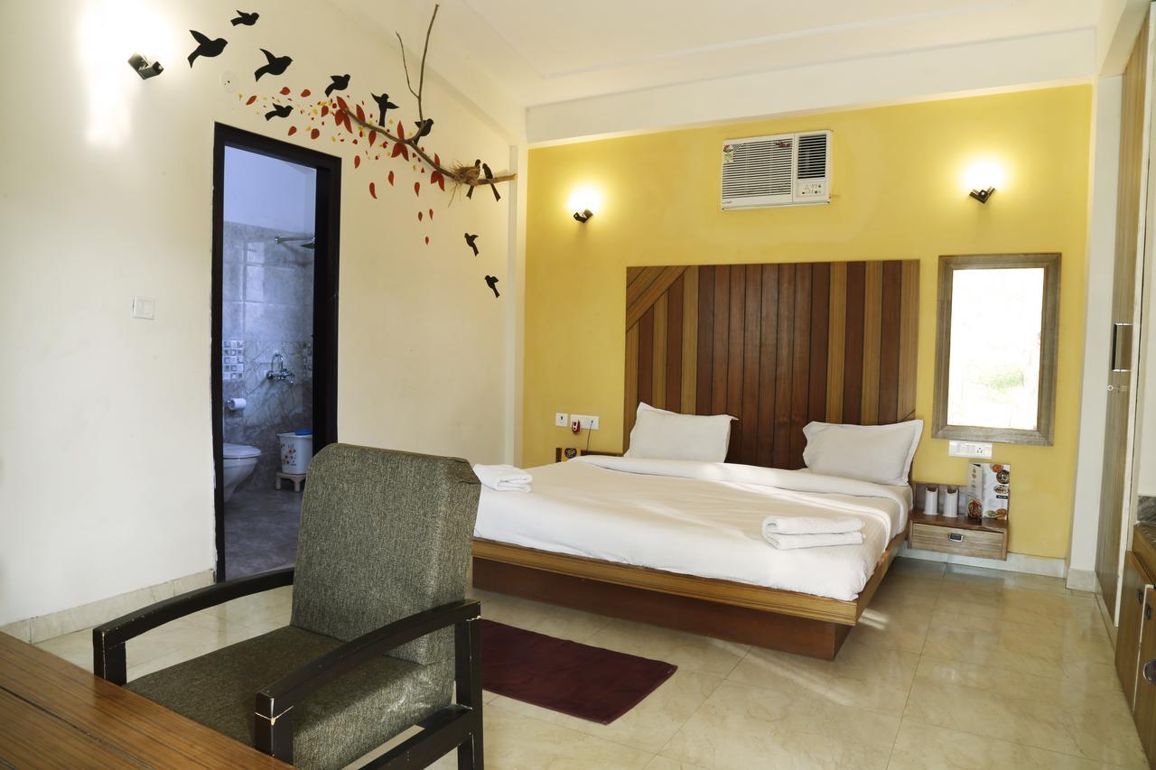Corbett Treat Resort Рамнагар Екстериор снимка